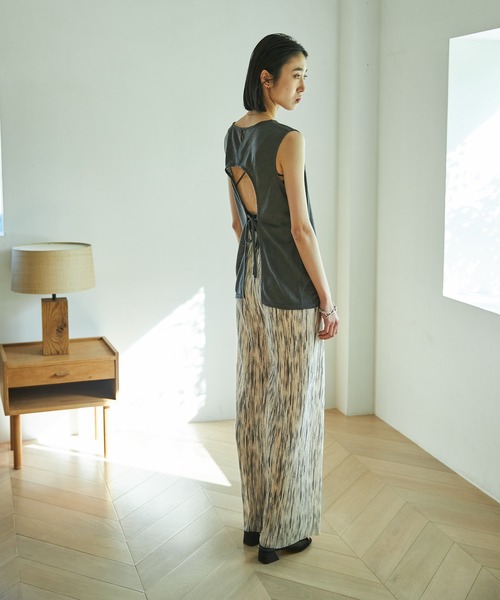 VACANCY（ヴァカンシー）の「バックオープンタンクトップ（タンクトップ・レディース・チャコールグレー/ブラウン/オレンジ・FREE）」の15枚目の写真