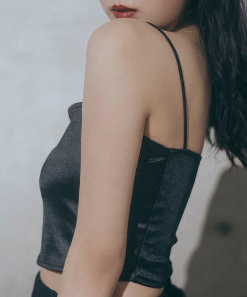 Romansual（ロマンシュアル）の「Romansual/カップインサテンキャミソール（キャミソール・レディース・ブラック/オフホワイト・FREE）」の5枚目の写真