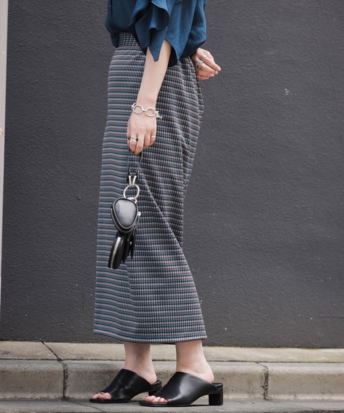 JEANASIS（ジーナシス）の「ジャガードチェックナロースカート/959365（スカート・レディース・ブラウン系その他/ブルー系その他/ホワイト系その他・FREE）」の21枚目の写真