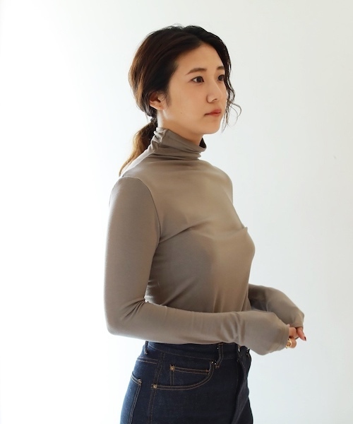 TODAYFUL(トゥデイフル)の「長袖カットソー(Tシャツ/カットソー・レディース・モカ・FREE)」の1枚目の写真