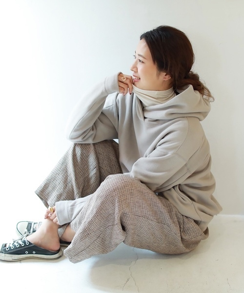 TODAYFUL(トゥデイフル)の「長袖カットソー(Tシャツ/カットソー・レディース・モカ・FREE)」の2枚目の写真
