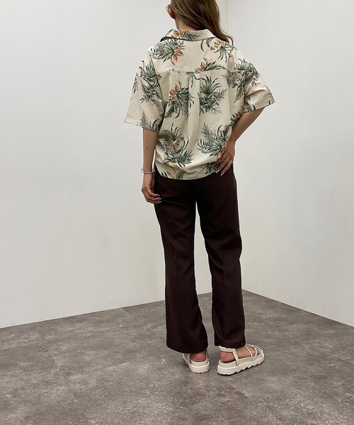 apres jour mignon（アプレジュールミニョン）の「アロハシャツ【ZOZOTOWN限定アイテム】（シャツ/ブラウス・レディース・アイボリー/ブラック/ネイビー・フリー/X-LARGE）」の10枚目の写真