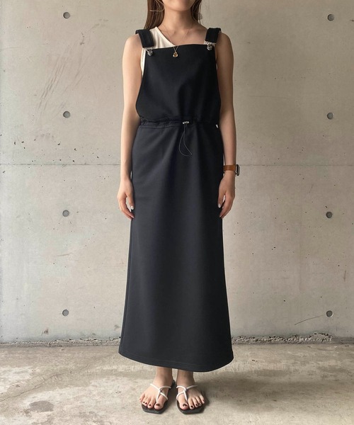 CAPRICIEUX LE'MAGE(カプリシューレマージュ)の「〈WEB・一部店舗限定〉大人カットジャンスカ(ジャンパースカート・レディース・ブラック/ベージュ・FREE)」の3枚目の写真