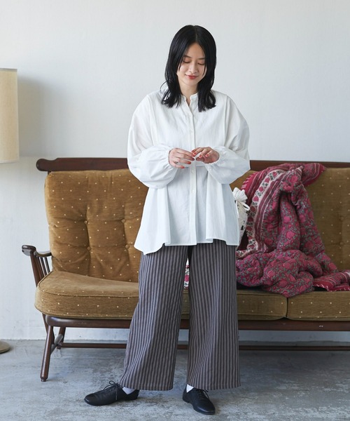 Libra Cue(リブラ キュー)の「ニュアンスコットンブザム切り替えシャツ(シャツ/ブラウス・レディース・ホワイト/ブラック/ダークグリーン・FREE)」の9枚目の写真