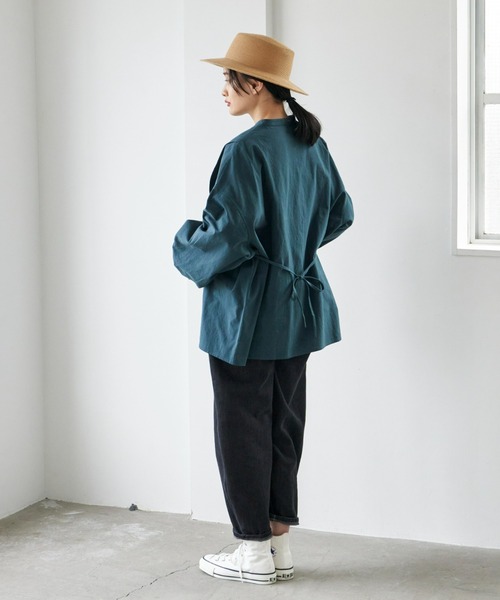 Libra Cue(リブラ キュー)の「ニュアンスコットンブザム切り替えシャツ(シャツ/ブラウス・レディース・ホワイト/ブラック/ダークグリーン・FREE)」の13枚目の写真