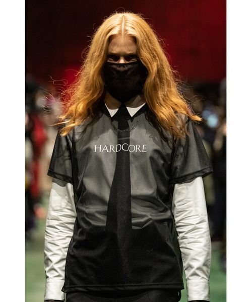 JOHN LAWRENCE SULLIVAN（ジョンローレンスサリバン）の「SEE-THROUGH EARHOOK HI-NECK TOP（Tシャツ/カットソー・レディース・ホワイト/ブラック・ONE SIZE）」の6枚目の写真