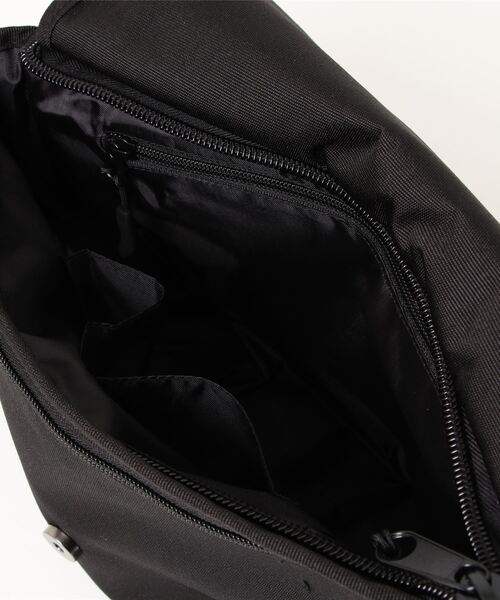 COLONY 2139（コロニートゥーワンスリーナイン）の「スタンダードメッセンジャーバッグ（メッセンジャーバッグ・メンズ・ブラック・FREE）」の6枚目の写真