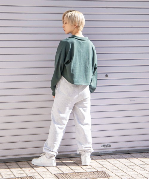 DuKKah（デュカ）の「Dukkah/【低身長向け】カレッジハーフジップショートスウェット（スウェット・レディース・杢グレー/ダークグリーン/ネイビー/ブラック/グリーン/オートミール・XS/X-SMALL）」の17枚目の写真