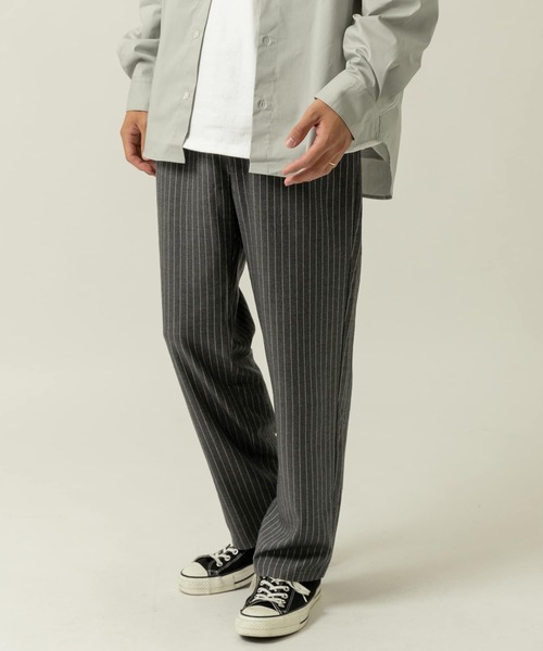 ITEMS URBANRESEARCH（アイテムズ アーバンリサーチ）の「TRストレッチ ストライプイージーパンツ（その他パンツ・メンズ・ブラック/ブラウン/グレー・MEDIUM/LARGE）」の3枚目の写真