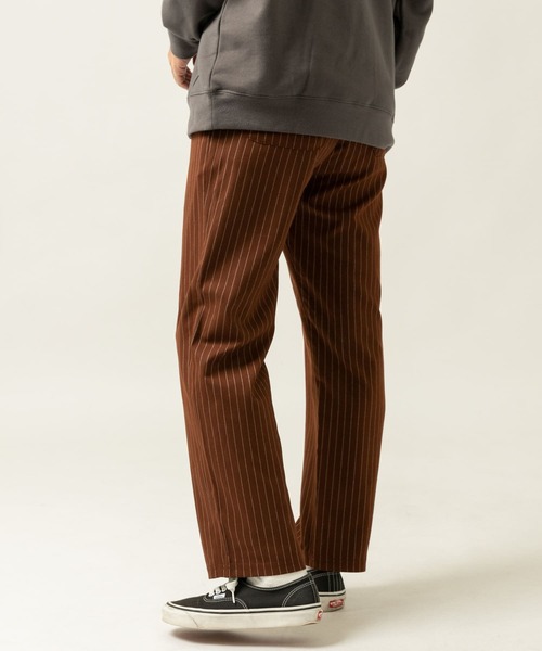 ITEMS URBANRESEARCH（アイテムズ アーバンリサーチ）の「TRストレッチ ストライプイージーパンツ（その他パンツ・メンズ・ブラック/ブラウン/グレー・MEDIUM/LARGE）」の5枚目の写真
