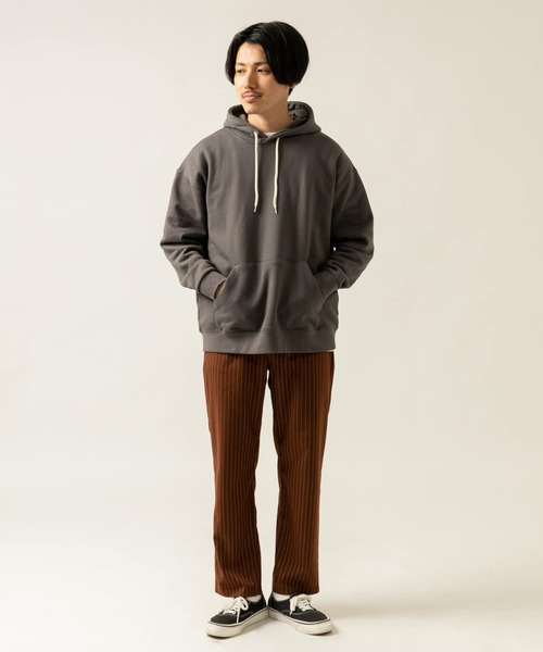 ITEMS URBANRESEARCH（アイテムズ アーバンリサーチ）の「TRストレッチ ストライプイージーパンツ（その他パンツ・メンズ・ブラック/ブラウン/グレー・MEDIUM/LARGE）」の6枚目の写真