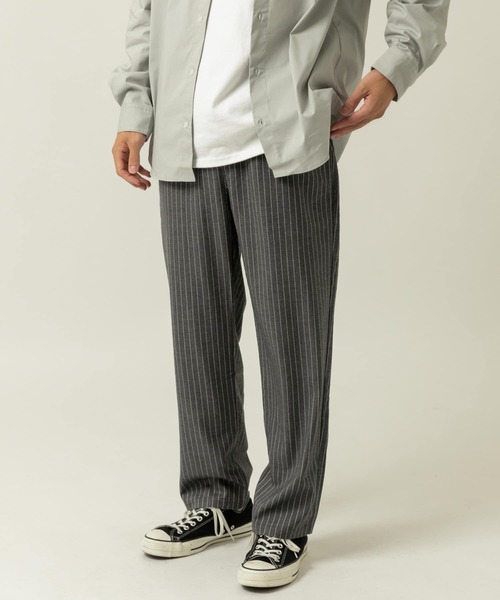ITEMS URBANRESEARCH（アイテムズ アーバンリサーチ）の「TRストレッチ ストライプイージーパンツ（その他パンツ・メンズ・ブラック/ブラウン/グレー・MEDIUM/LARGE）」の11枚目の写真