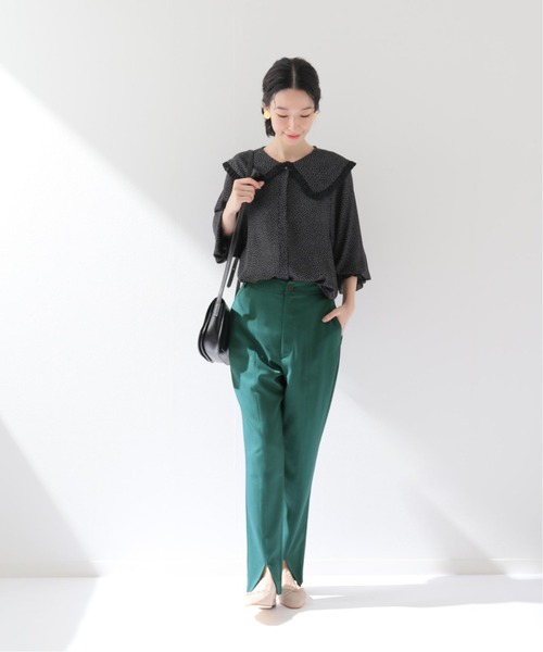 SLOBE IENA（スローブイエナ）の「フロントスリットテーパードパンツ【手洗い可能】◆（その他パンツ・レディース・チャコールグレー/ベージュ/グリーン・38/36）」の18枚目の写真