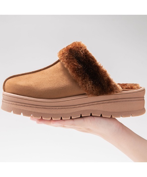 GeeRA(ジーラ)の「あったかボア付厚底ミュール(サンダル・レディース・ベージュ/レオパード/ブラック/グレー/ライトベージュ・LARGE/MEDIUM/X-LARGE/SMALL)」の9枚目の写真