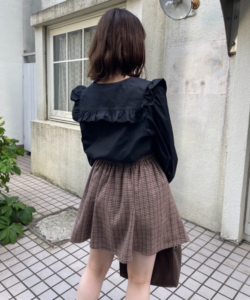 one after another NICE CLAUP（ワンアフターアナザーナイスクラップ）の「メインにもレイヤードスタイルにも。着回し広がるビックカラーアソートブラウス（シャツ/ブラウス・レディース・オフホワイト/ブラック/ストライプ/ドット・FREE）」の5枚目の写真