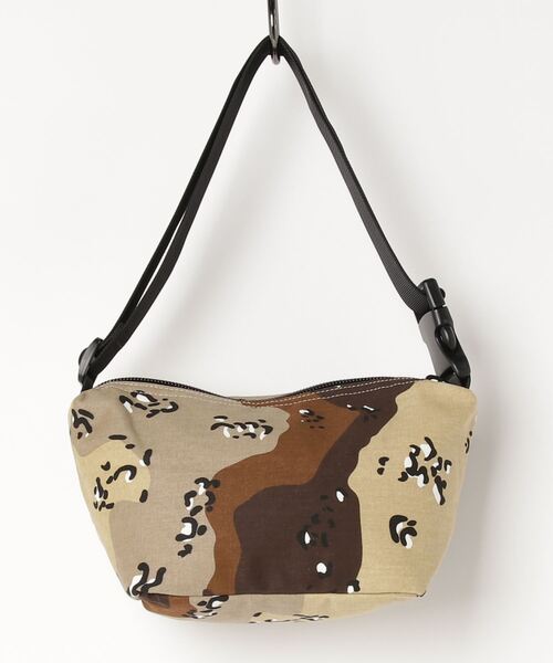 PETERS MOUNTAIN WORKS（ピーターズマウンテンワークス）の「WLD LUNCH BAG W-8572B（ショルダーバッグ・レディース・ベージュ・ONE SIZE）」の2枚目の写真