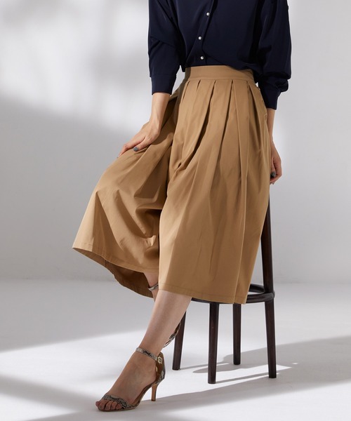 SAISON DE PAPILLON（セゾンドパピヨン）の「プリーツスカート風ガウチョパンツ（その他パンツ・レディース・ブラック/キャメル/ベージュ/ブルー・M/S/L）」の7枚目の写真