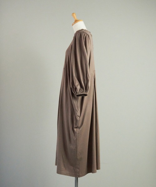 note et silence (ノートエシロンス)の「◇【AMB100貨】マルチエフェクトジャージー タックギャザーワンピース(ワンピース・レディース・ブラック/カーキ/ホワイト・FREE)」の20枚目の写真