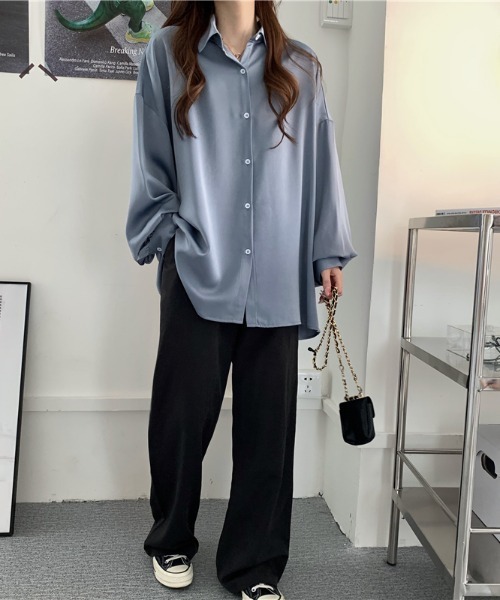 KOR(ケーオーアール)の「ビッグシルエット 光沢あり長袖シャツ(シャツ/ブラウス・レディース・ホワイト/ブラック/ブルー系・FREE)」の20枚目の写真