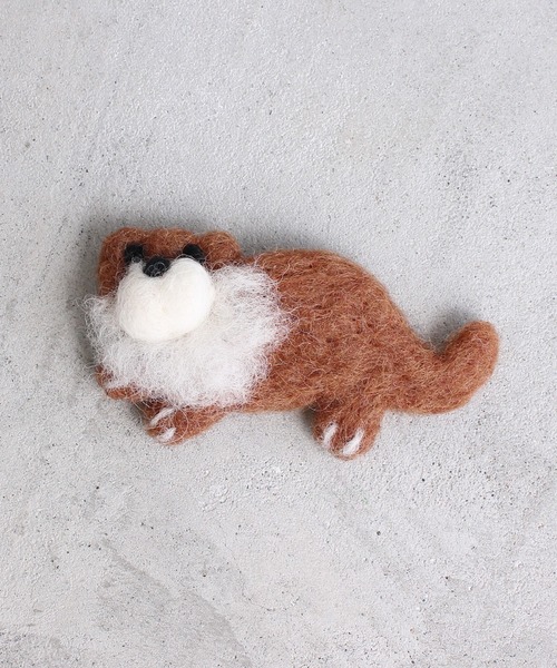 chambre de charme(シャンブルドゥシャーム)の「ANIMAL FELT BROOCH(ブローチ/コサージュ・レディース・ブラック/ブラウン/グレー/アイボリー・FREE)」の4枚目の写真