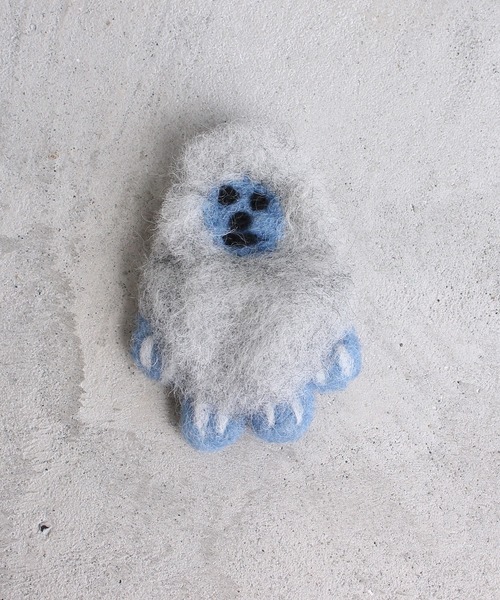 chambre de charme(シャンブルドゥシャーム)の「ANIMAL FELT BROOCH(ブローチ/コサージュ・レディース・ブラック/ブラウン/グレー/アイボリー・FREE)」の3枚目の写真