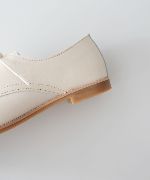 TIDEWAY(タイドウェイ)の「ICY LACE UP SHOES(ドレスシューズ・レディース・アッシュグレー/ブラック/レッド/オフホワイト・S/M/L)」の18枚目の写真