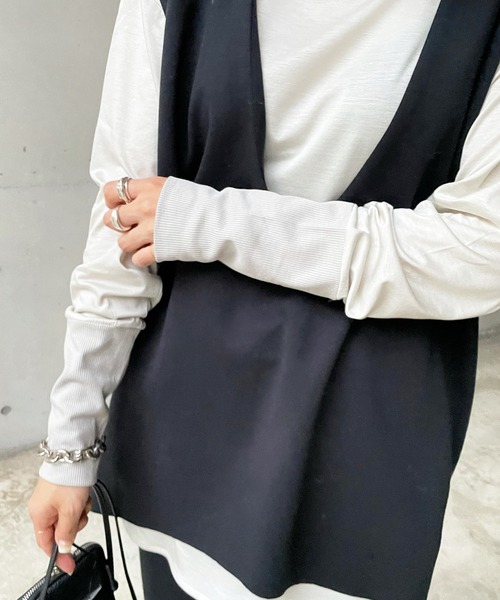 DouDou（ドゥドゥ）の「袖リブロンT（Tシャツ/カットソー・レディース・オフホワイト/ブラック/グレイッシュベージュ・FREE）」の3枚目の写真