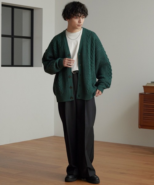 MONO-MART（モノマート）の「ケーブルボリュームニットカーディガン（カーディガン/ボレロ・メンズ・ダークブラウン/グリーン/ダークグレー/ベージュ系/ブルー系/ブルー系2/アイボリー/ブラック/ナチュラル/ネイビー/杢グレー・M/L）」の19枚目の写真