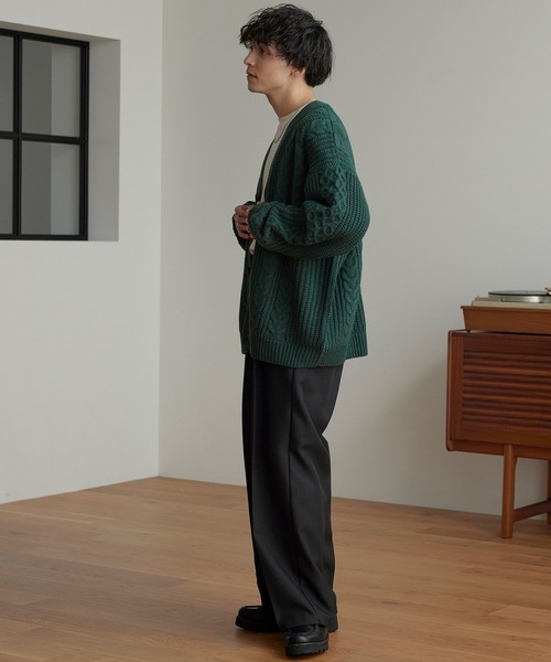 MONO-MART（モノマート）の「ケーブルボリュームニットカーディガン（カーディガン/ボレロ・メンズ・ダークブラウン/グリーン/ダークグレー/ベージュ系/ブルー系/ブルー系2/アイボリー/ブラック/ナチュラル/ネイビー/杢グレー・M/L）」の22枚目の写真