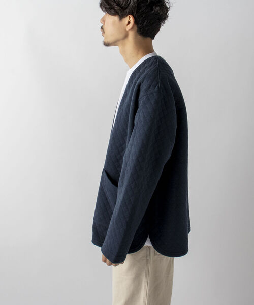 GLOSTER（グロスター）の「【GLOSTER/グロスター】キルティングZIPカーディガン（カーディガン/ボレロ・メンズ・グレー/ブラウン/ネイビー・MEDIUM/LARGE）」の7枚目の写真