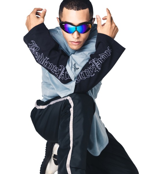 BAD BOY（バッドボーイ）の「【BADBOY】PRDX別注BADBOYレイヤードロンTee（Tシャツ/カットソー・レディース・グレー/ブラック・LARGE/MEDIUM）」の5枚目の写真