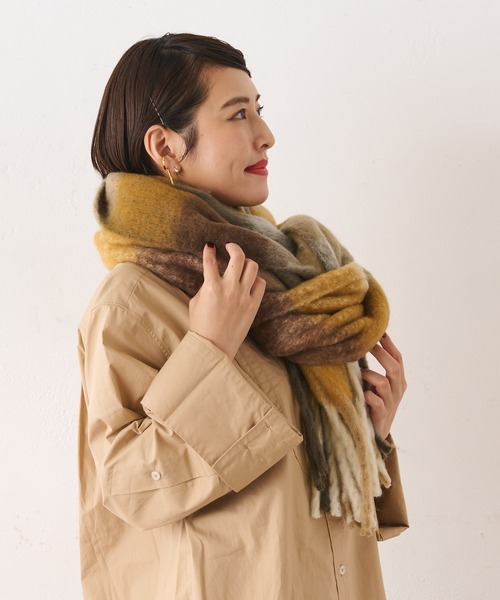 ear PAPILLONNER（イアパピヨネ）の「(WEB限定カラー：ピンク)もこもこフリンジチェックストール（ストール/ショール・レディース・ライトグレー/ピンク/イエロー・FREE）」の22枚目の写真