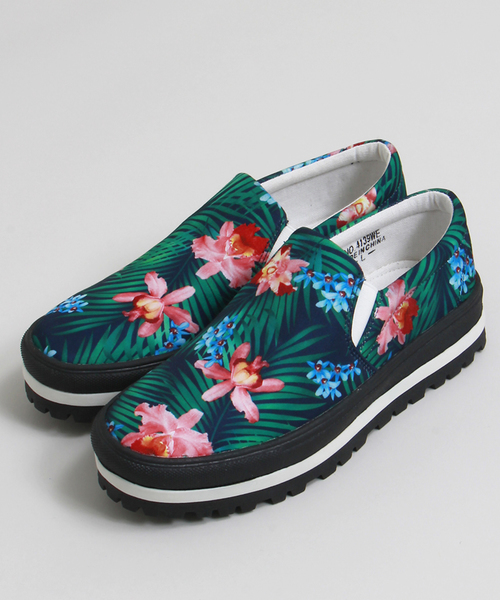 WEGO（ウィゴー）の「WEGO/ラインスリッポン（スニーカー・レディース・ホワイト/ブラック/シルバー/その他1・LARGE/MEDIUM）」の11枚目の写真