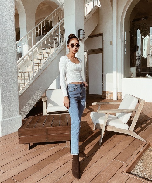 esutoreja（エストレジャ）の「タイトリブニットトップス（ニット/セーター・レディース・ホワイト/ブラック/ブルー/ベージュ・FREE）」の5枚目の写真