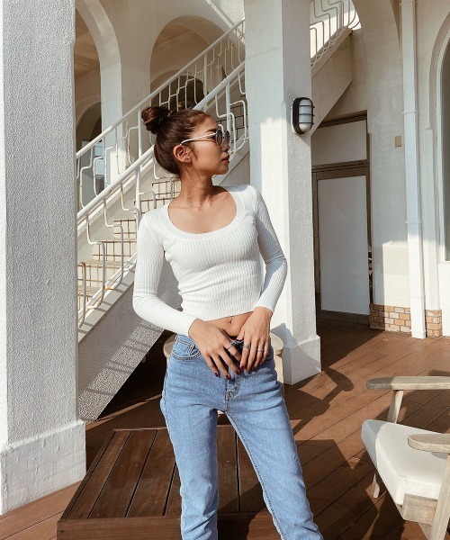 esutoreja（エストレジャ）の「タイトリブニットトップス（ニット/セーター・レディース・ホワイト/ブラック/ブルー/ベージュ・FREE）」の7枚目の写真