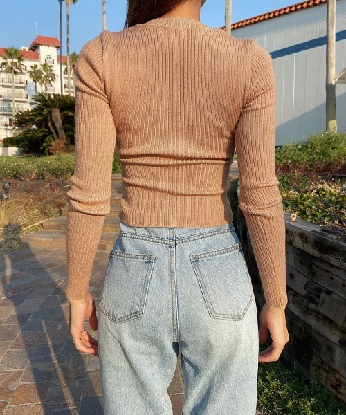 esutoreja（エストレジャ）の「タイトリブニットトップス（ニット/セーター・レディース・ホワイト/ブラック/ブルー/ベージュ・FREE）」の16枚目の写真