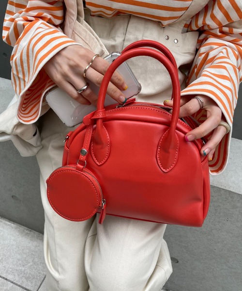 DISCOAT（ディスコート）の「【WEB限定】半円ミニボストンショルダーバッグ（ショルダーバッグ・レディース・ブラック/グリーン/グレイッシュベージュ/キャメル/オレンジ/パイソン・FREE）」の19枚目の写真