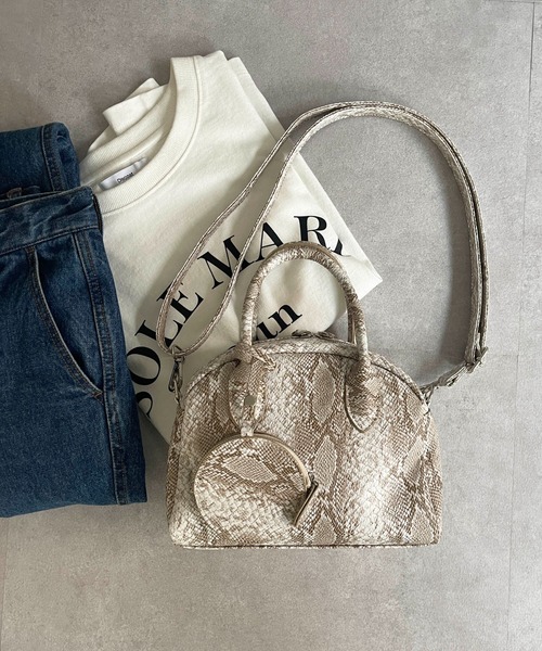 DISCOAT（ディスコート）の「【WEB限定】半円ミニボストンショルダーバッグ（ショルダーバッグ・レディース・ブラック/グリーン/グレイッシュベージュ/キャメル/オレンジ/パイソン・FREE）」の20枚目の写真