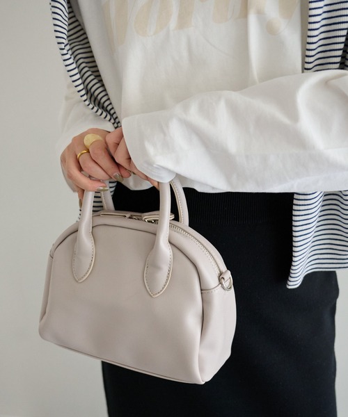 DISCOAT（ディスコート）の「【WEB限定】半円ミニボストンショルダーバッグ（ショルダーバッグ・レディース・ブラック/グリーン/グレイッシュベージュ/キャメル/オレンジ/パイソン・FREE）」の22枚目の写真