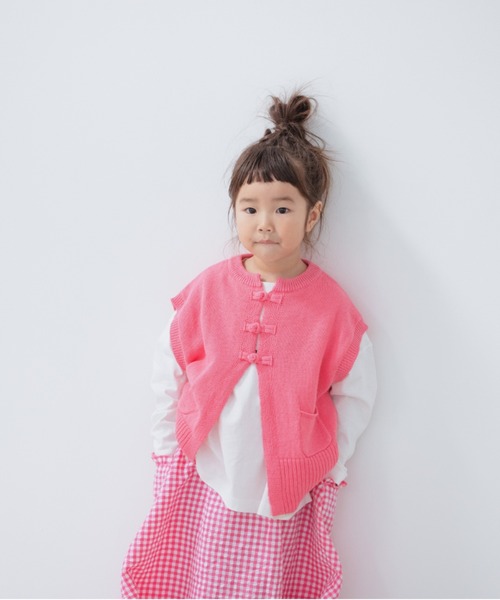LOWRYS FARM(ローリーズファーム)の「ニットチャイナベスト 261277(ベスト・キッズ・ブラック/ピンク/アイボリー/オレンジ/イエロー・110cm/120cm/130cm/140cm/150cm)」の1枚目の写真