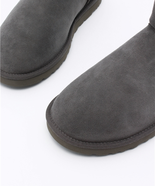UGG（アグ）の「UGG australia  ショートブーツ（ブーツ・レディース・ブラック/ダークブラウン/グレー・6/7/5/8）」の6枚目の写真
