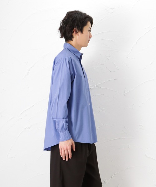 NAVY（ネイビー）の「オーガニックコットン ブロードレギュラーシャツ（シャツ/ブラウス・メンズ・ブルー/ホワイト/グレイッシュベージュ・M/L/XL）」の21枚目の写真