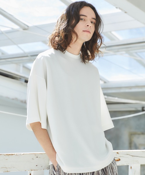 CASPER JOHN（キャスパージョン）の「Mock neck big T-shirts/モックネックビッグTシャツ（Tシャツ/カットソー・メンズ・ホワイト/ライトグレー/ブラック/オレンジ/ダークブルー・SMALL/MEDIUM/LARGE）」の9枚目の写真