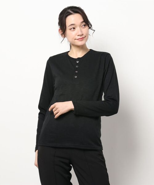 B.I.D.(ビーアイディー)の「《Bd》ヘンリーネックスラブ天竺カットソー 半袖(Tシャツ/カットソー・レディース・ホワイト/ブラック/ベージュ/ネイビー/グレー/カーキ/ライトピンク・X-LARGE/LARGE/MEDIUM)」の13枚目の写真