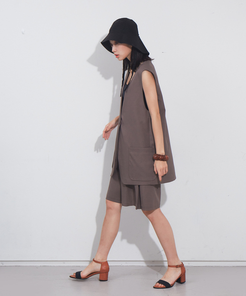 NOMINE（ノミネ）の「人気完売追加！ノーカラーベスト【セットアップ対応】（ベスト・レディース・アイボリー/セージグリーン/モカ・フリー）」の21枚目の写真