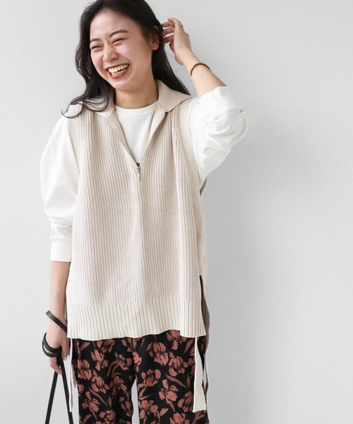 JOURNAL STANDARD relume（ジャーナルスタンダード　レリューム）の「製品染めジップベスト◆（ベスト・レディース・ネイビー/ナチュラル・FREE）」の2枚目の写真