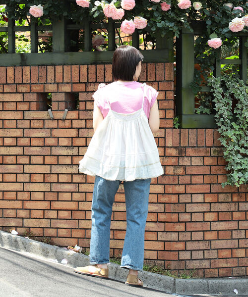 BEAMS BOY（ビームスボーイ）の「BEAMS BOY / サテン テープ ギャザー キャミソール 22SS（キャミソール・レディース・ブラック/ライム/ナチュラル・FREE）」の11枚目の写真