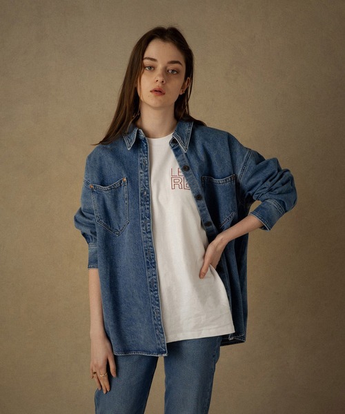Levi's(リーバイス)の「Levi's(R) RED ユーティリティシャツ SACRAMENTO RIVER BLUE TOP(シャツ/ブラウス・レディース・ブルー・S/XS/M)」の1枚目の写真