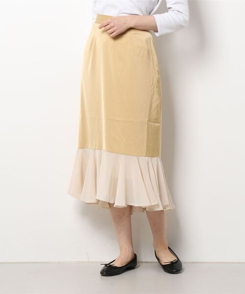 ur,Melty（ユアメルティー）の「裾切替マーメイドスカート（スカート・レディース・ブラック/オフホワイト/イエロー・FREE）」の6枚目の写真