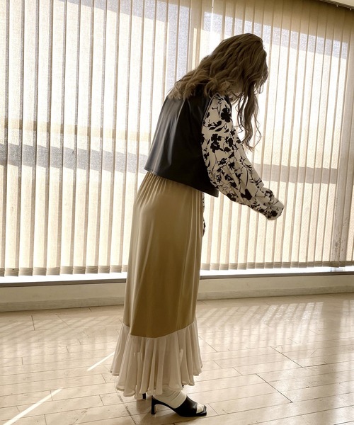 ur,Melty（ユアメルティー）の「裾切替マーメイドスカート（スカート・レディース・ブラック/オフホワイト/イエロー・FREE）」の20枚目の写真